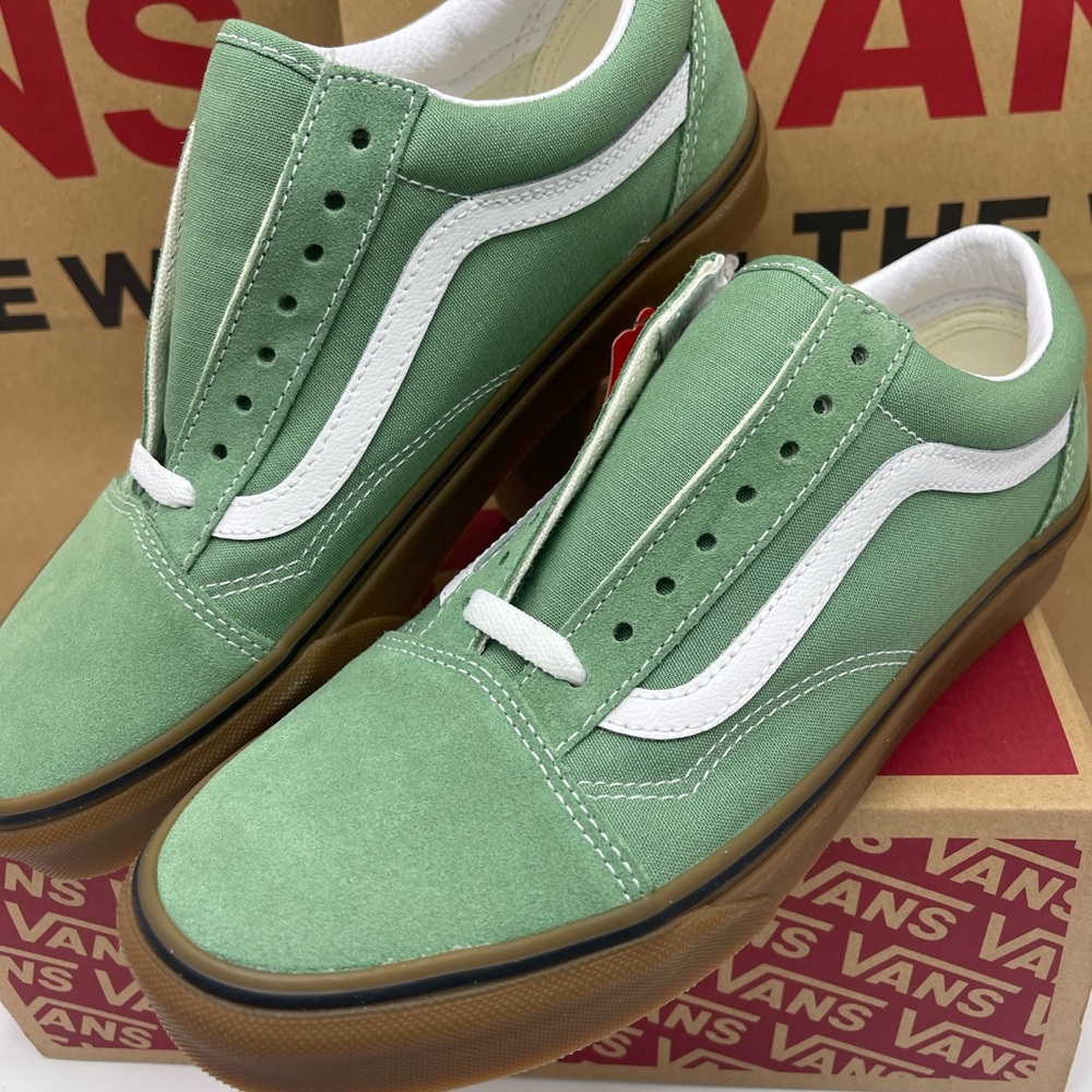 Vans Men’s Old Skool (Gum)
Basil/True White Sneakers Mint
VN0A38G19M0 - Picture 9 of 16